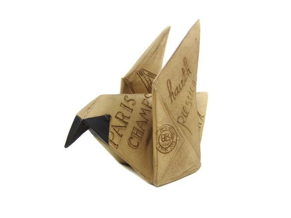 Origami Vogel - Zeitung Frankreich Paris