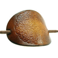 Vickys World Leder Haarspange - OX Antique Mandala – Bild 2