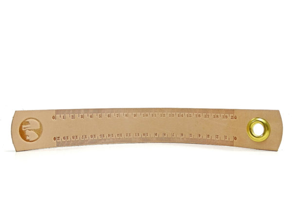 Vickys World Leder Lineal - OX RAW RULER NATURE - 20 cm – Bild 2