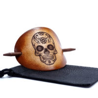 Vickys World Leder Haarspange - OX Antique - Sugar Scull – Bild 4