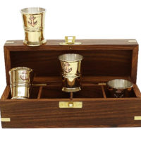 Seaclub Rum Schnaps Becher 4er-Set Teak-Holz Box 9192