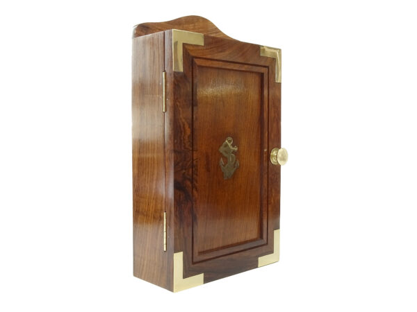 Maritimer Schlüsselkasten in Holz & Messing – Bild 3
