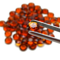 Synthetischer Schmuckstein - Rund facettiert - Brillantschliff - 12 mm - Orange - Saphirfarben