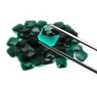 Schmuckstein - Cabochon Achteck facettiert - 13,5 x16 mm - Grün - Smaragdfarben – Bild 6