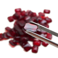 Schmuckstein - Cabochon Achteck facettiert - 10x13 mm - Rot - Rubinfarben – Bild 6