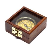 Messing Kompass mit Sonnenuhr - Holzbox mit Glasdeckel
