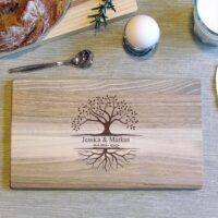 Frühstücksbrettchen - Schneidebrett Nussbaum - Für Paare - Tree of Life - Personalisierbar - 26 x 15 x 1 – Bild 5
